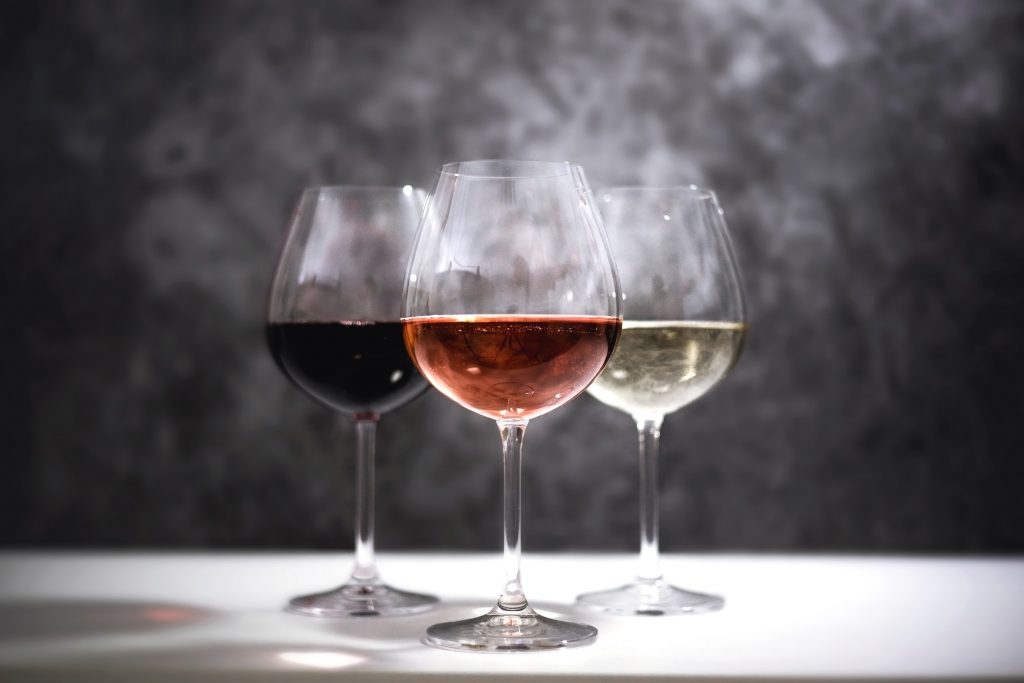 The Art of Food and Wine Pairing: Beyond Red and White